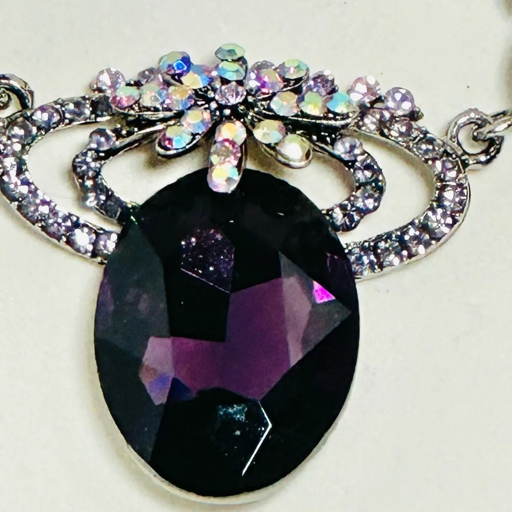 SP SOPHIA COLLECTION Purple and Silver Necklace Set pierced earrings new 2010